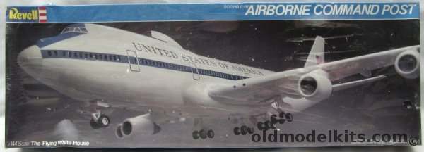 Revell 1/144 Boeing E-4B Airborne Command Post (747), 4520 plastic model kit